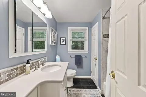 Bath - 514 Forest Rd, Wayne, PA 19087 photo 2 of 2