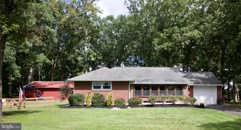 37 Little Rd, Zieglersville, PA 19492