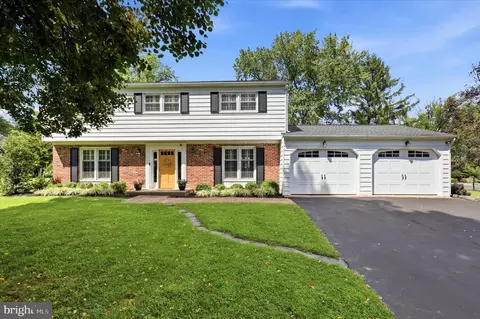 623 Hillside Rd, Blue Bell, PA 19422