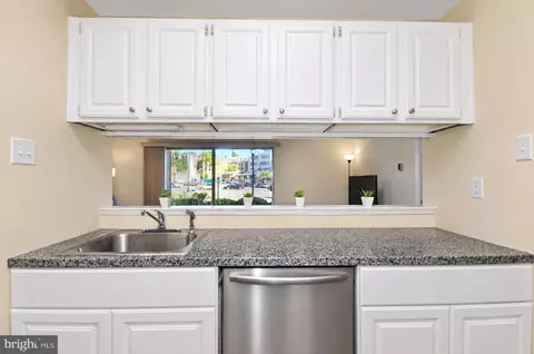 1570 The Fairway #101 EAST, Jenkintown, PA 19046