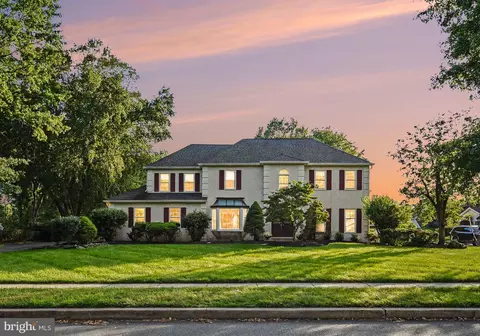 1870 Meredith Ln, Blue Bell, PA 19422