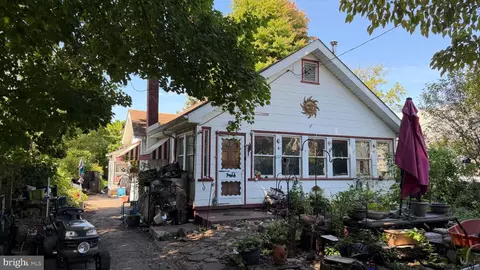 117 Manor Rd, Hatboro, PA 19040