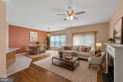 81 Chadwick Cir, Eagleville, PA 19403
