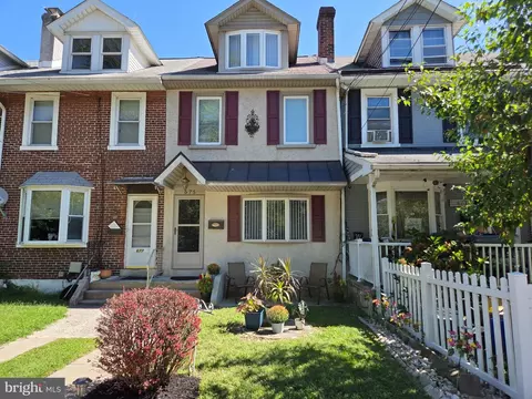 675 Fulton St, Conshohocken, PA 19428