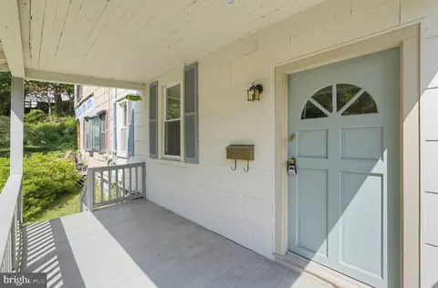 881 Rock Ln, Elkins Park, PA 19027