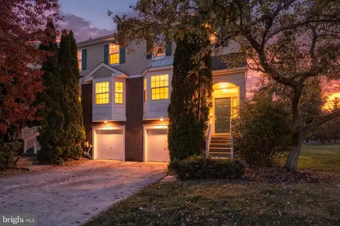 2605 Harvard Dr, North Wales, PA 19454