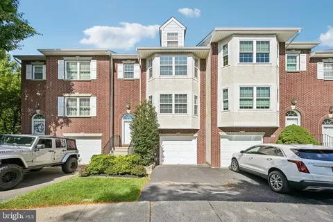 301 Carol Ct #15, Lansdale, PA 19446