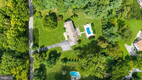 View/Area - 280 County Line Rd, Wayne, PA 19087 photo 1 of 3