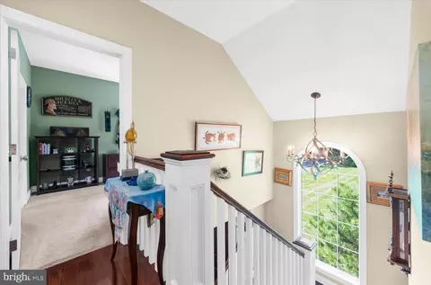 Entry Way - 280 County Line Rd, Wayne, PA 19087 photo 4 of 6
