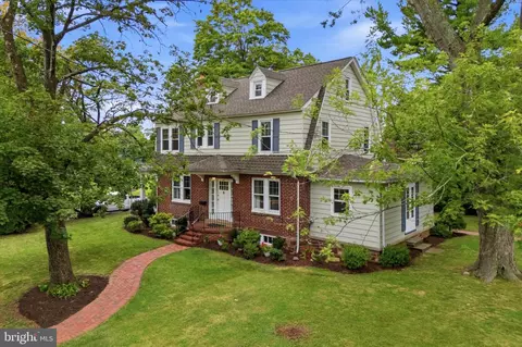 400 E Prospect Ave, North Wales, PA 19454
