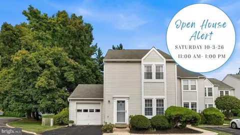 1 Maple Dr, Conshohocken, PA 19428