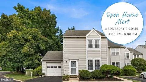 1 Maple Dr, Conshohocken, PA 19428