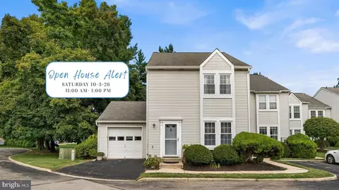 1 Maple Dr, Conshohocken, PA 19428