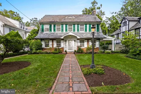 609 Park Ln, Wyncote, PA 19095