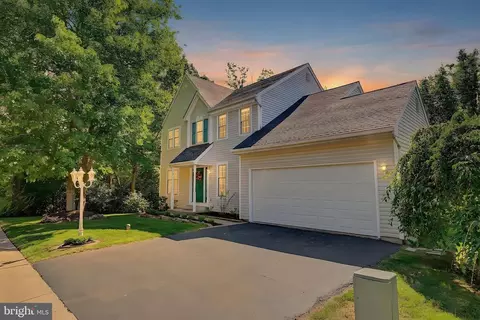 705 Buttonwood Dr, Royersford, PA 19468