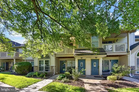 906 Foxmeadow Dr #CONDO 906, Royersford, PA 19468
