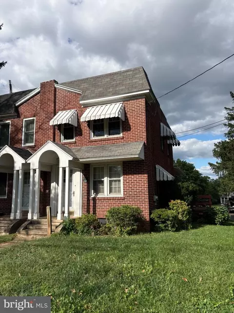 2715 Cowpath Rd, Hatfield, PA 19440