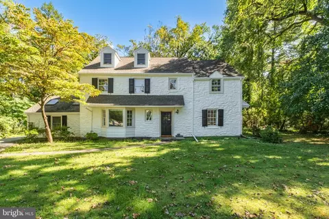 427 Cotswold Ln, Wynnewood, PA 19096