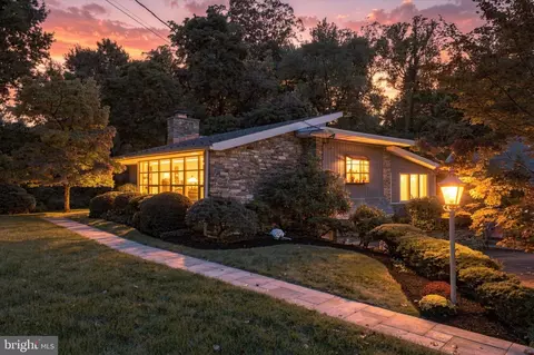 910 Old Huntingdon Pike, Huntingdon Valley, PA 19006
