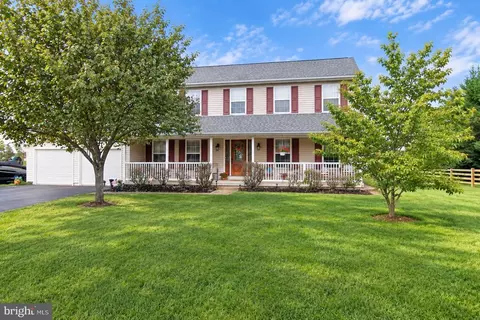 110 Willow Ln, Gilbertsville, PA 19525