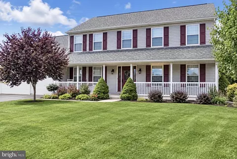 110 Willow Ln, Gilbertsville, PA 19525