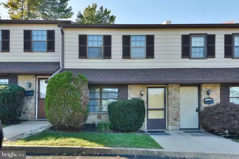 1006 N York Rd #L-10, Willow Grove, PA 19090