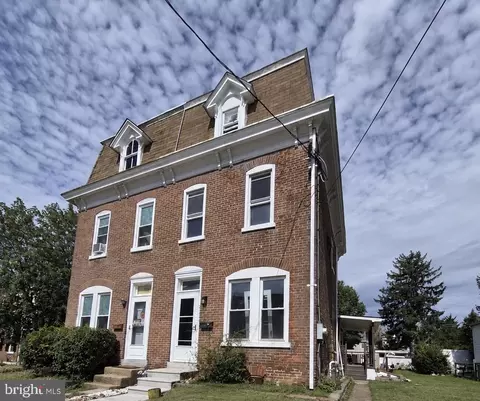 943 Queen St, Pottstown, PA 19464