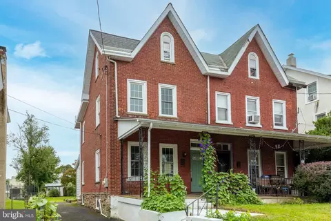 436 Maple St, Jenkintown, PA 19046
