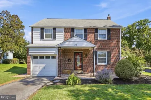 27 Dewey Rd, Cheltenham, PA 19012