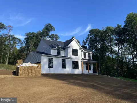 361 Spring Garden St, West Conshohocken, PA 19428