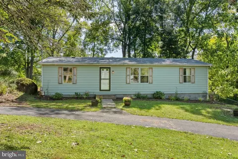 1026 Magazine Rd, Green Lane, PA 18054