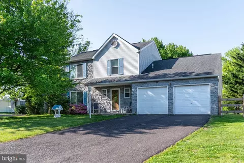 616 Jennifer Ln, Gilbertsville, PA 19525