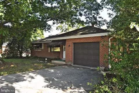 2105 Swamp Pike Apt, Gilbertsville, PA 19525