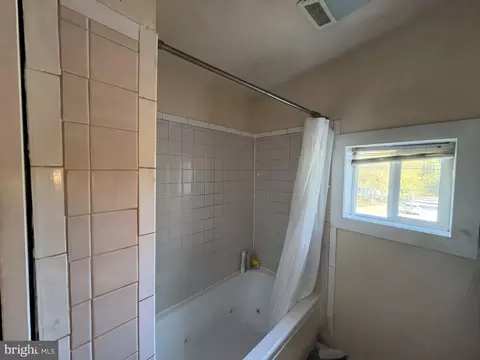 610 Green St, Norristown, PA 19401
