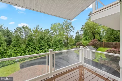 Exterior - 1242 County Line Rd, Wayne, PA 19087 photo 6 of 10