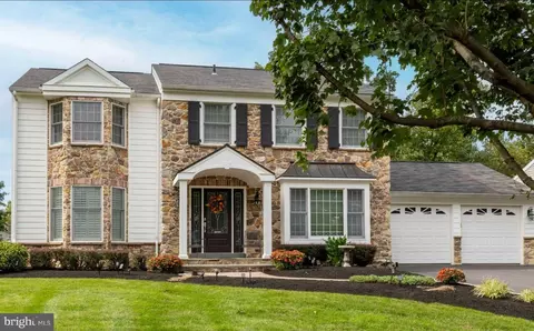 103 Canterbury Ln, Lansdale, PA 19446
