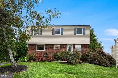 260 Heather Rd, King Of Prussia, PA 19406