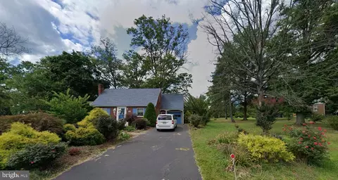 391 Morwood Rd, Earlington, PA 18918