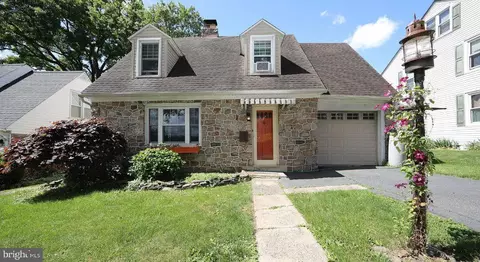10 E 8th St, Pottstown, PA 19464