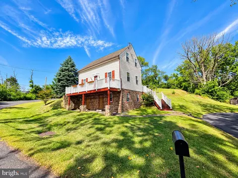 150 Cassell Rd Apt, Harleysville, PA 19438