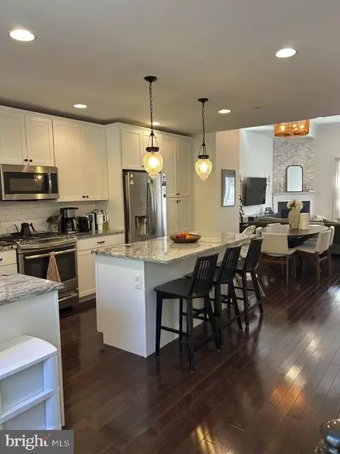 212 Wood St, Conshohocken, PA 19428