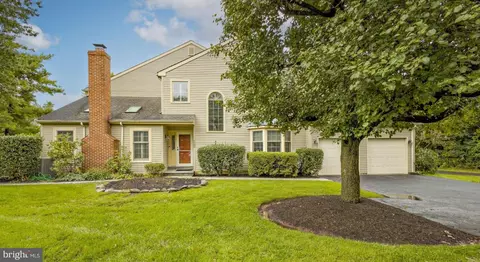 120 Bridle Ln, Ambler, PA 19002
