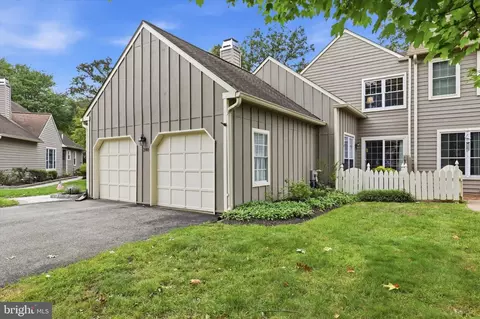 280 Tulip Tree Ct #blue, Blue Bell, PA 19422