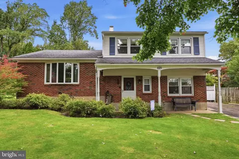 418 Moreland Ave W Apt, Hatboro, PA 19040