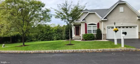 745 Crestview Blvd Apt, Collegeville, PA 19426