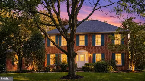 107 Fairview Dr, Lansdale, PA 19446