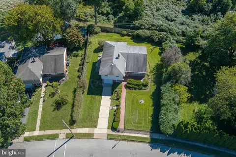 7639 N Front St Apt, Cheltenham, PA 19012