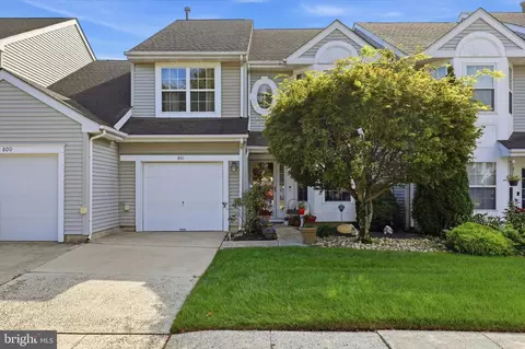 801 Evergreen Ct #north, North Wales, PA 19454