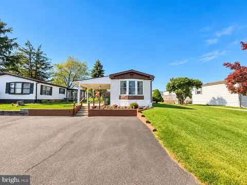 303 Meadow Ct, North Wales, PA 19454