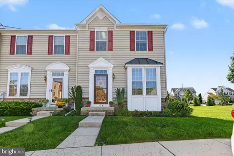 104 Raven Ct Apt, Gilbertsville, PA 19525